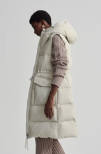 Load image into Gallery viewer, Varley - Irving Long Down Gillet