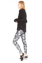 Load image into Gallery viewer, Terez Tall Band Legging - Heathered Grey Stars