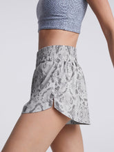Load image into Gallery viewer, Varley Kallin Running Short - Taupe Grey