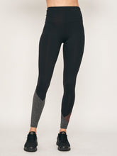 Load image into Gallery viewer, Lanston Sport Gibson Ankle Block Legging - Snake