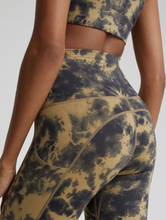 Load image into Gallery viewer, VARLEY Let&#39;s Go Pocket Legging 25&quot; - Flaxen Tie Dye