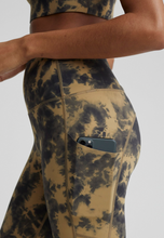Load image into Gallery viewer, VARLEY Let&#39;s Go Pocket Legging 25&quot; - Flaxen Tie Dye