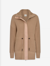 Load image into Gallery viewer, Varley Greenfield Jacket - Stucco