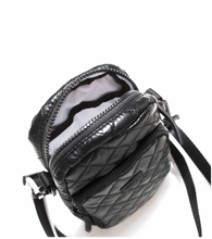 Load image into Gallery viewer, Vooray - CORE Crossbody Quilted Black