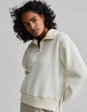 Load image into Gallery viewer, Varley - Roselle Half Zip Fleece