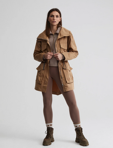 Varley - Bryce Parka - Desert Sand