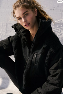 Free People - Scenic Route 1/2 Zip - Black