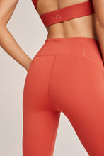 Load image into Gallery viewer, Varley Meadow Legging-Spiced Red