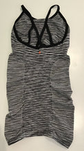 Load image into Gallery viewer, Vimmia Vinyasa Shelf Bra Tank- Black/White Spacedye